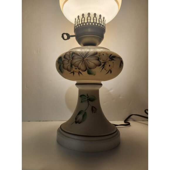 Tiered Vintage Lamp Milk Glass Vintage GWTW Tested & Works Mid-Century Gone With - Picture 4 of 16